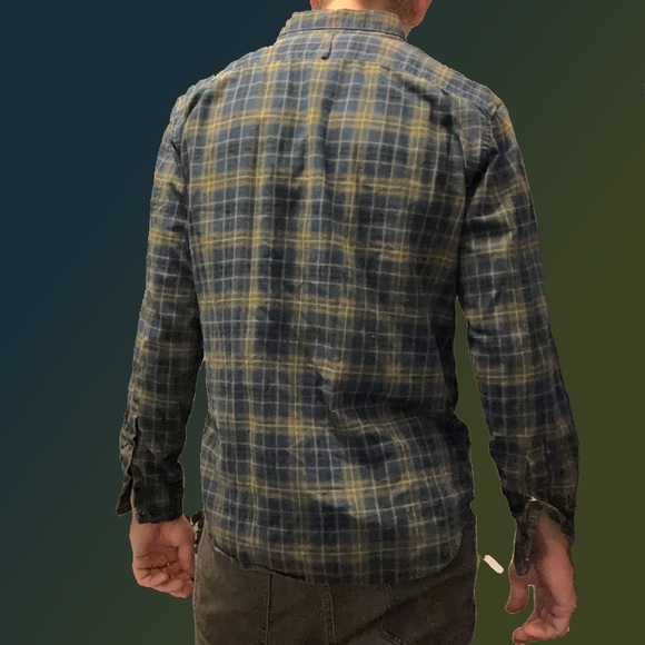 Banana Republic casual plaid flannel shirt - Picture 5 of 6